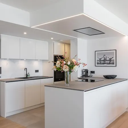 Lecomte - Oceanfront 206
