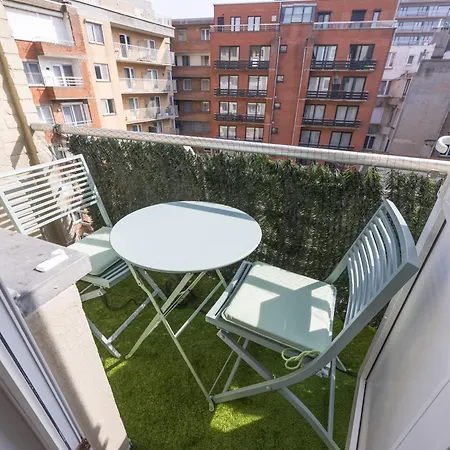 Lecomte - Oceanfront 206