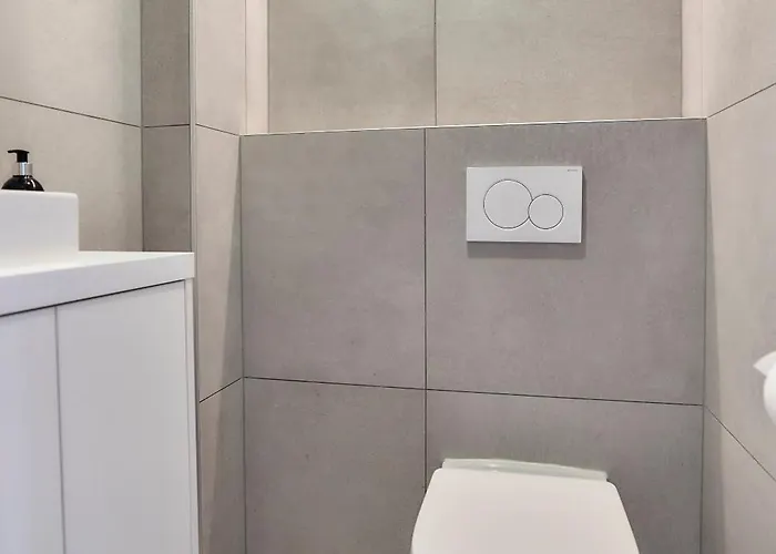 Lecomte - Oceanfront 206 * 奥斯滕德