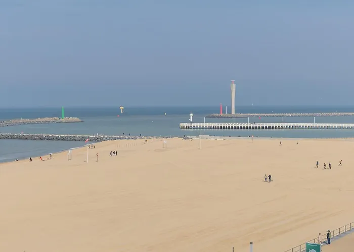 Lecomte - Oceanfront 206 Appartement *