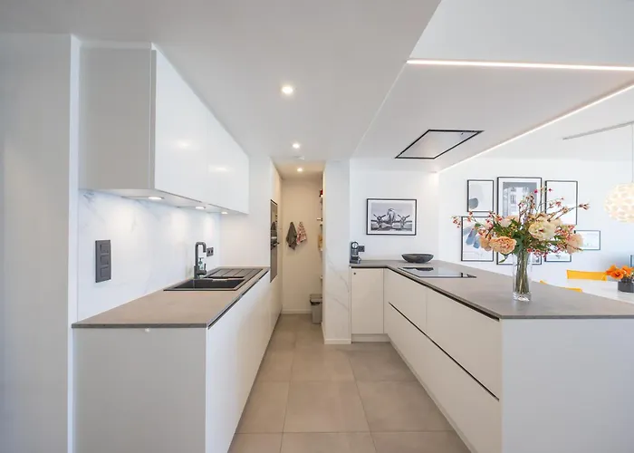 Lecomte - Oceanfront 206 Ostende