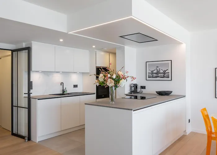 Lecomte - Oceanfront 206