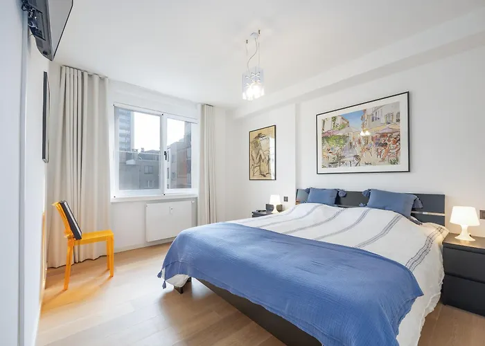 Lecomte - Oceanfront 206 Appartement *